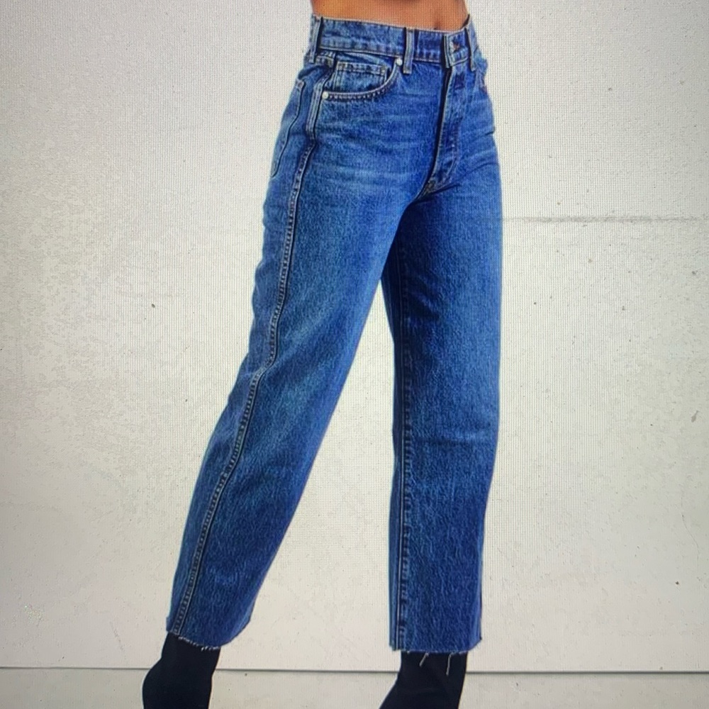 Revice denim jeans. 90s baby phoebe wash